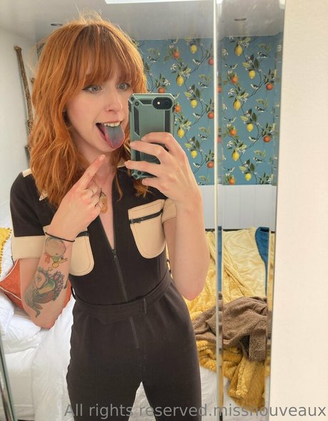 missnouveaux star du porno adulte des photos