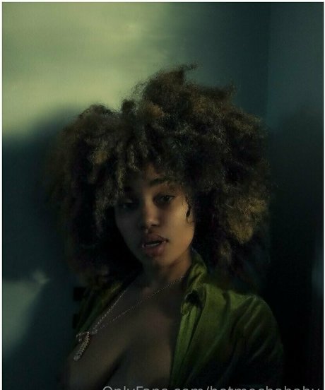 Hotmochababy star du porno sympa img