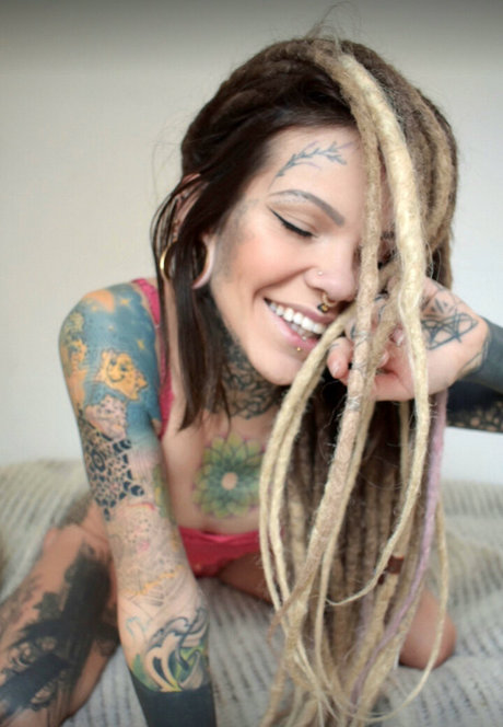 DarkLeaves actrice exclusive archive