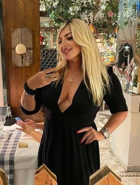 Flaviana Basta actrice nue img