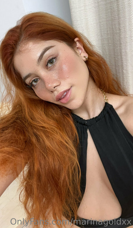 ameliainschool joli modèle photo