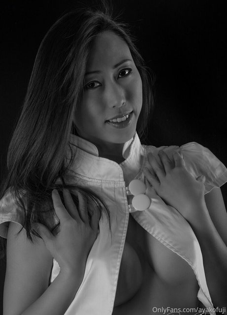 ayakofuji actrice libre galeries