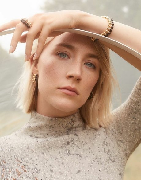 Saoirse Ronan actrice érotique photos