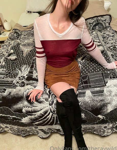 thecaywild haut modèle archive