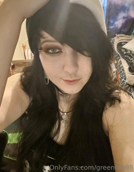 greentea98 star du porno chaude des photos