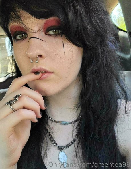 greentea98 actrice érotique galerie