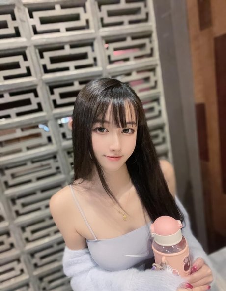 Arisa Cosplay star du porno hd galerie