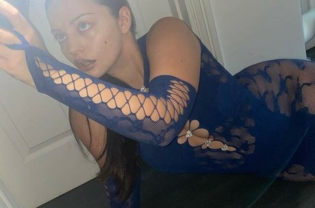 Kate Kishuk étoile de l'art archive