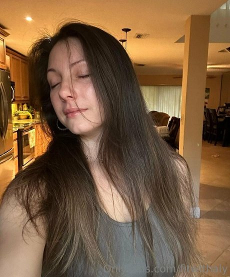 Alexis Rodriguez haut modèle des photos