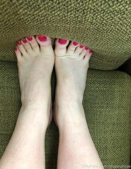 hhannahraee actrice exclusive des photos