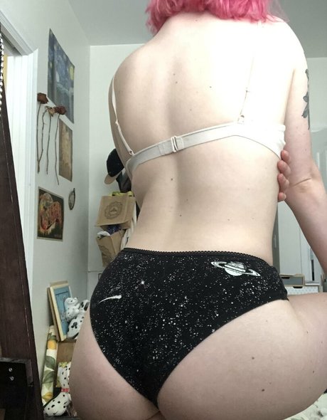 hhannahraee jolie étoile photo