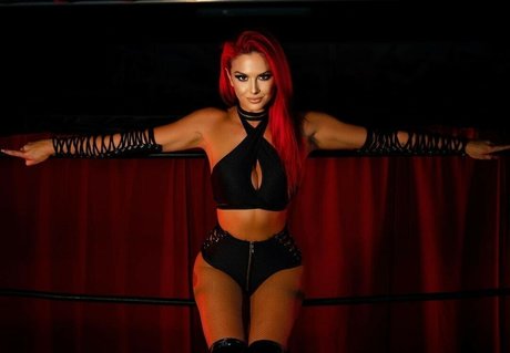 Danni Ellexo star du porno gratuit collection