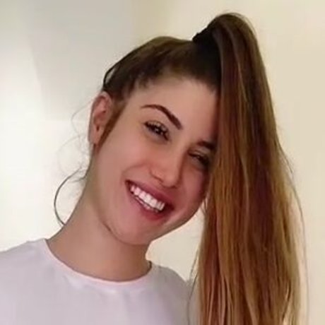 Julia Ferronato étoile nue img