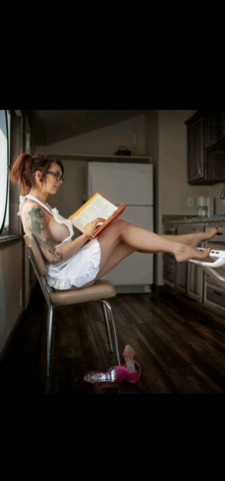 Chivettes Gone Wild modèle artistique photos