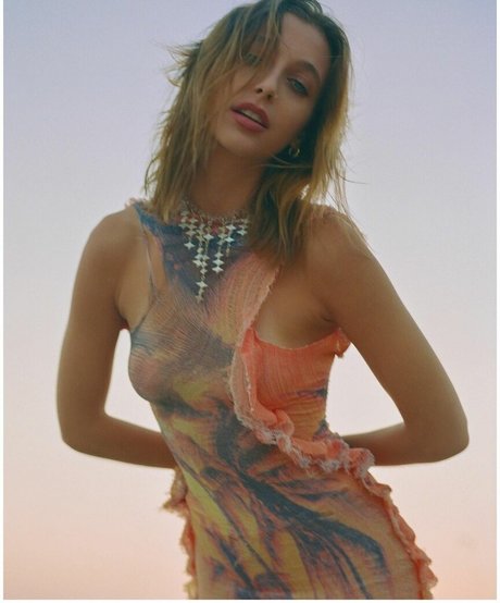 Emma Chamberlain modèle gratuit photo