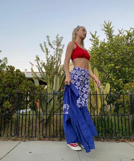 Emma Chamberlain actrice exclusive collection