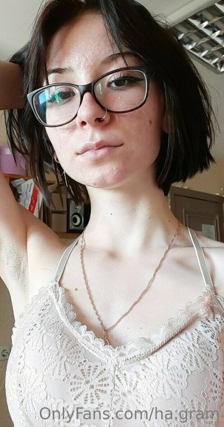 ha gram modèle des photos