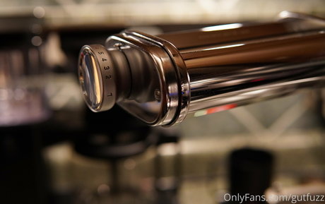 gutfuzz actrice de sexe photos