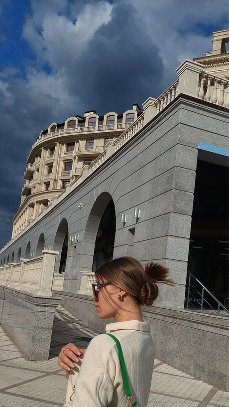 michelle milly modèle érotique galerie