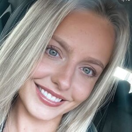 the__healthy blonde modèle porno photo