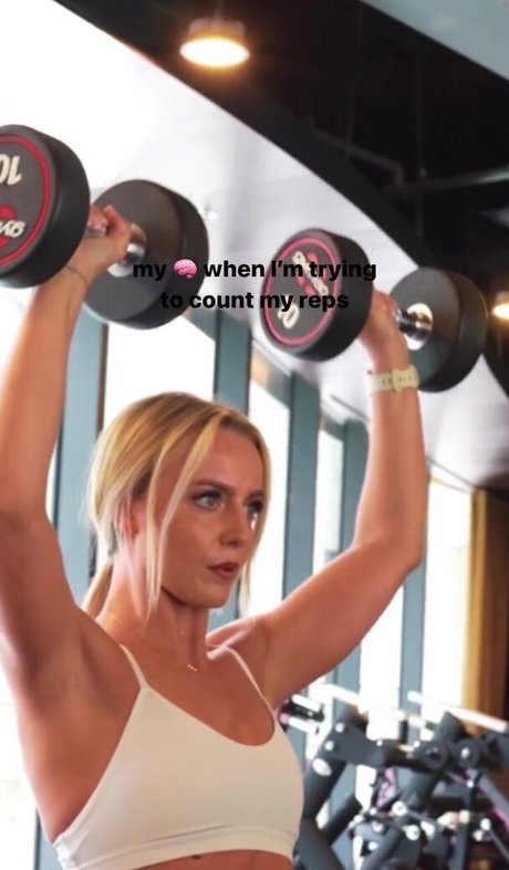 the__healthy blonde étoile sympa des photos