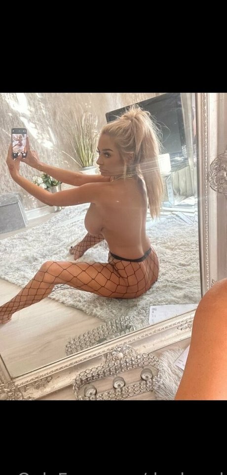 Dugheed actrice sexy photos