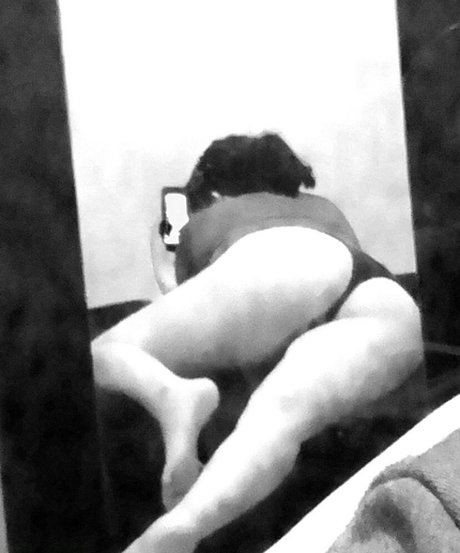 sar eliii beau modèle archive