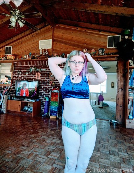 chellelovesu actrice nue images