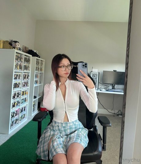 thejinnychu star du porno gratuite galerie