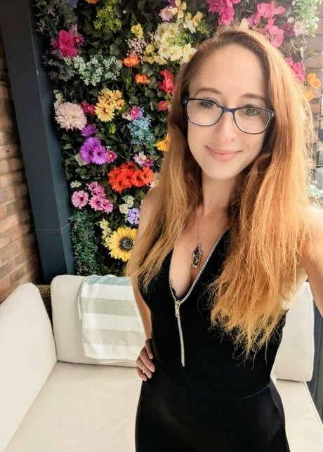 Ellie Hayden étoile exclusive archive