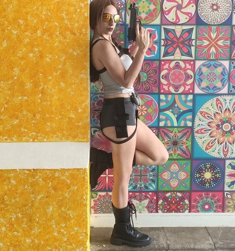 Nina Infinity star pornographique collection