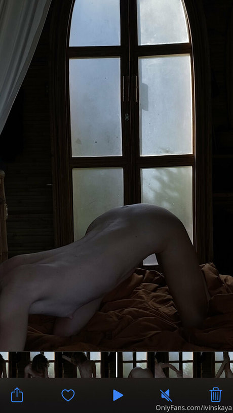 ivi ivinskaya étoile nue photos