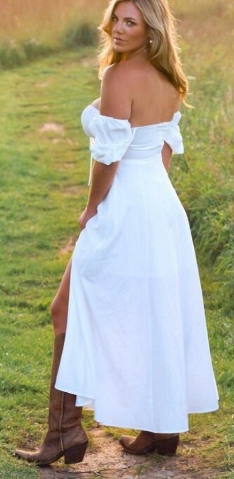 Annie Agar sexe star collection