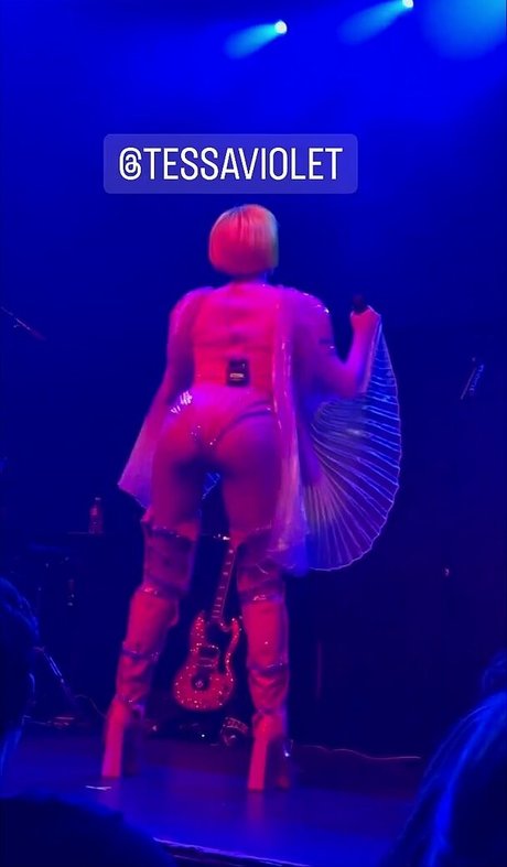 Tessa Violet actrice sexy images