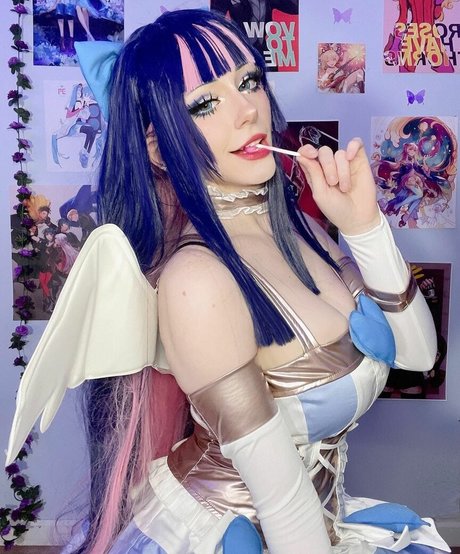 journaliste onlyfans chaud sympa galeries