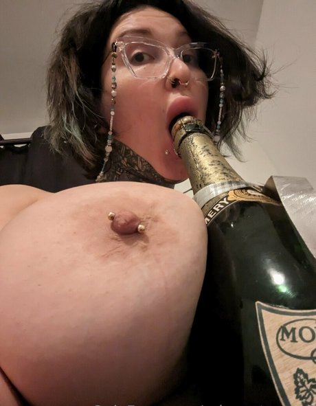 arianestamour star du porno de haute qualité images