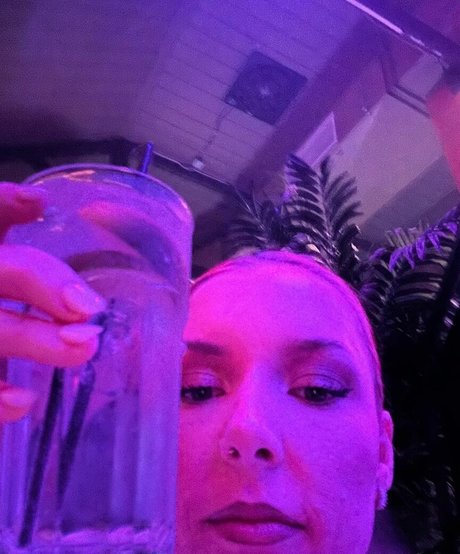 Tannar Eacott sexe star galeries