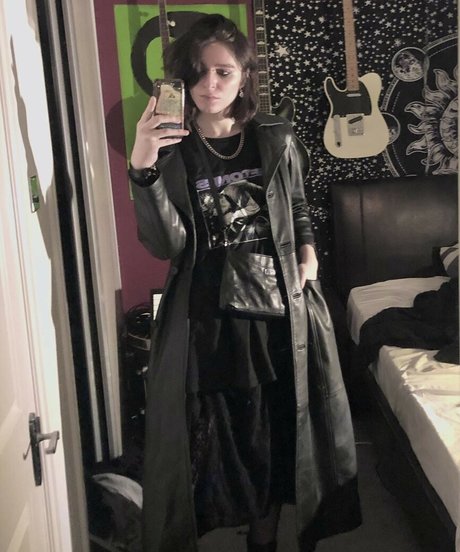 Lich Qween modèle parfait photos