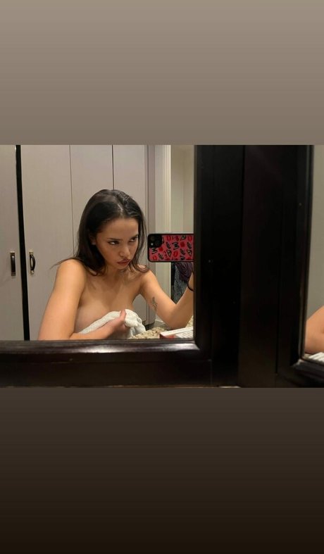 Raquel Dominique étoile xxx galeries