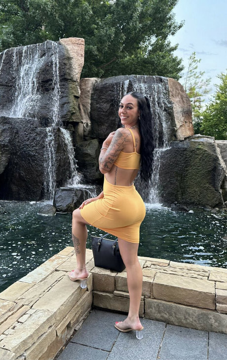 Tori Ortiz star du porno adulte galerie