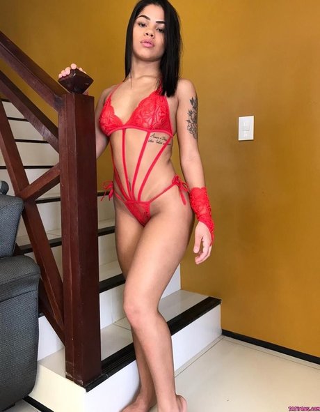 ébène maigre onlyfans sexy jolie galeries