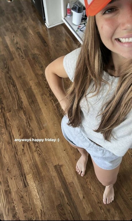 Kylie Holbeck étoile nue images