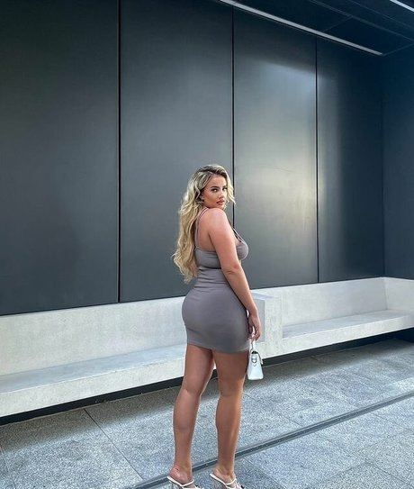 LAURA GOLD actrice adulte collection