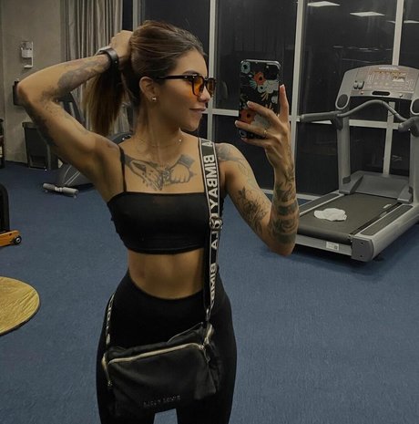 Fernanda Garcia modèle porno des photos