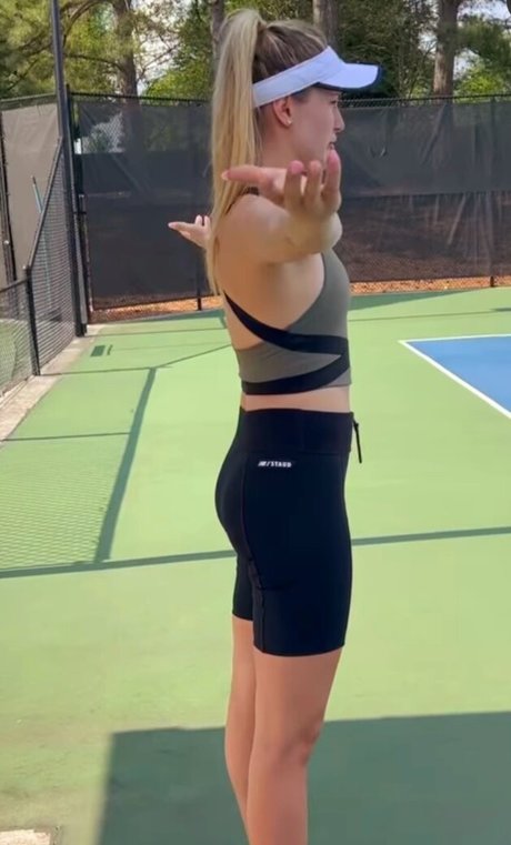 Eugenie Genie Bouchard top star photos