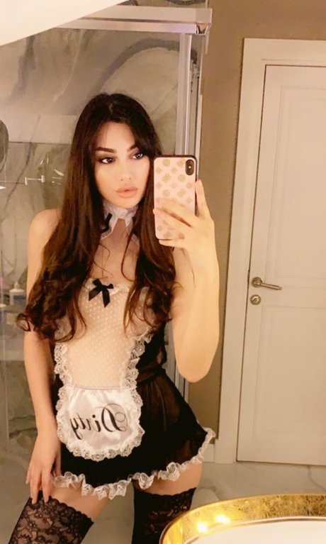 _ADELINA_ modèles nus galerie