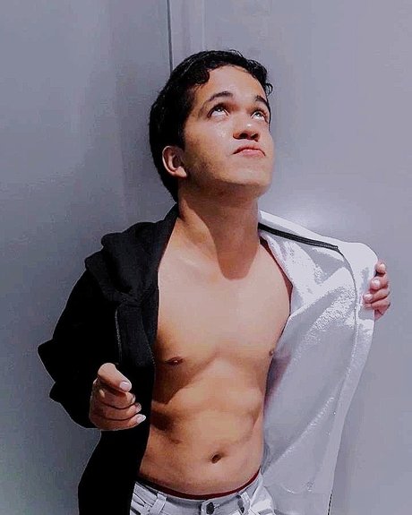 Peque oCojudo star du porno hd photos