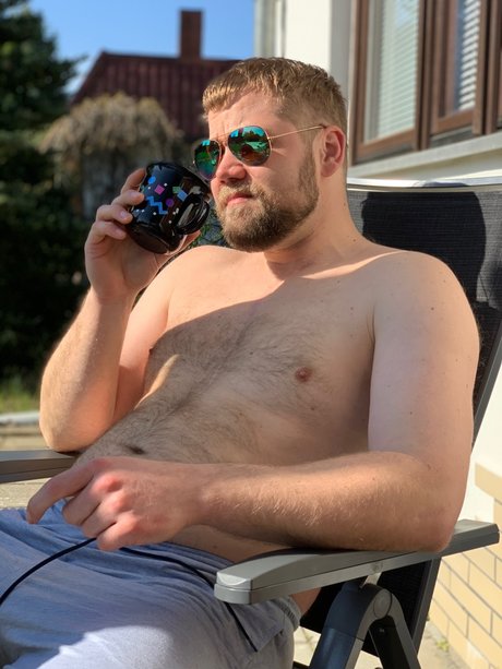 onlycommander star du porno en haute qualité img