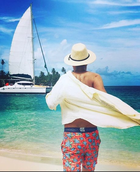 Julio Possos star du porno exclusive galeries