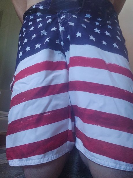 u7307768 étoile hd img